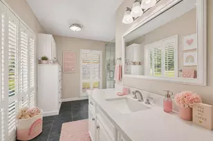 758 W 42nd St, Houston, TX 77018 - Photo 8