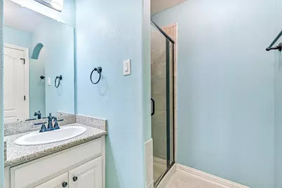 312 Northcliff Ridge Lane, Friendswood, TX 77546 - Photo 34