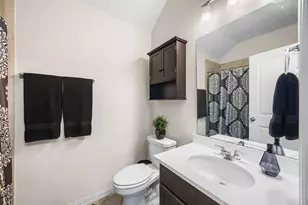15014 Wiltshire Castle Ln, Humble, TX 77346 - Photo 4