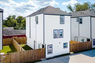 6305 Sandra St, Houston, TX 77028 - Photo 2