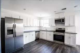 6305 Sandra St, Houston, TX 77028 - Photo 8