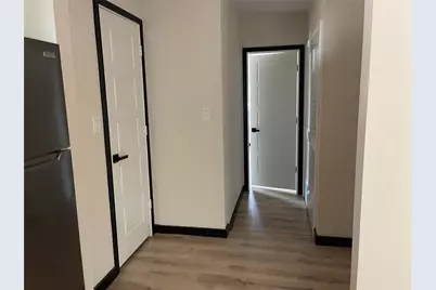 800 S 2nd Street, La Porte, TX 77571 - Photo 4