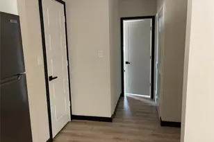 800 S 2nd St, La Porte, TX 77571 - Photo 4