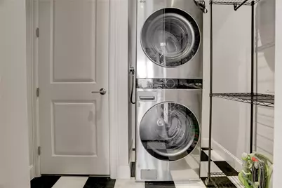 1211 Caroline Street #1804, Houston, TX 77002 - Photo 14