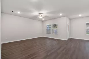 2357 Millican Dr, Dayton, TX 77535 - Photo 8