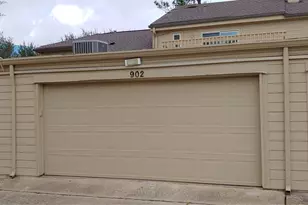 902 Memorial Village Dr, Houston, TX 77024 - Photo 16