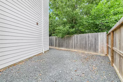 1114 Pearlwood Drive, Houston, TX 77008 - Photo 36