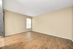 9447 Pagewood Ln, Houston, TX 77063 - Photo 20