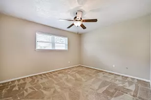 803 Greenbriar Ave, Friendswood, TX 77546 - Photo 36