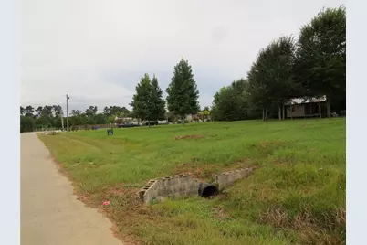709 Cr 3554, Cleveland, TX 77327 - Photo 2