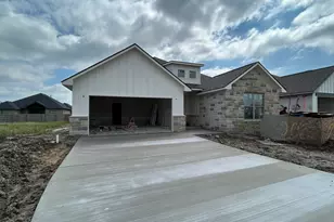 2803 Captain Dr, Bryan, TX 77808 - Photo 2
