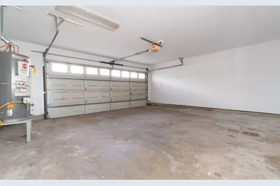 513 Catalpa, Angleton, TX 77515 - Photo 4