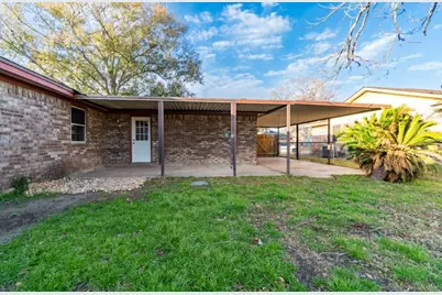 513 Catalpa, Angleton, TX 77515 - Photo 18