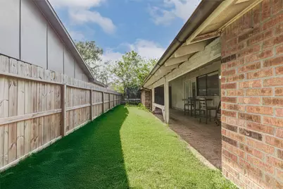 7230 Corta Calle Drive, Houston, TX 77083 - Photo 14