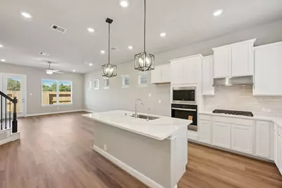 7407 Crown Canyon Drive, Atascocita, TX 77346 - Photo 10