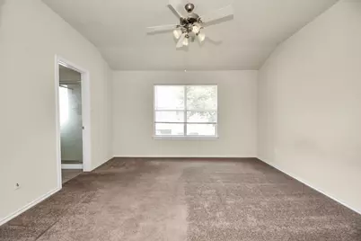 139 Benedict Canyon Loop, The Woodlands, TX 77382 - Photo 4