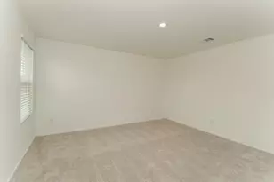 10822 Bird Of Paradise Ln, Houston, TX 77016 - Photo 8