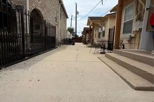 2908 Wentworth St, Houston, TX 77004 - Photo 16