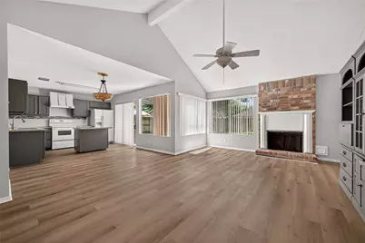 3918 Mill Rock Circle, Sugar Land, TX 77479 - Photo 8