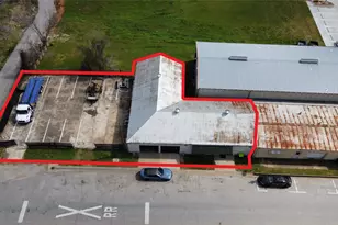 105 S 2nd St, Richmond, TX 77469 - Photo 1