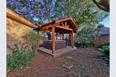 1722 Evergreen Lane, Pasadena, TX 77586 - Photo 16