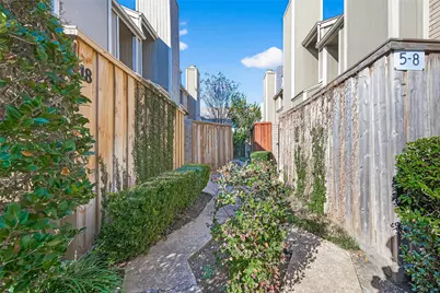 1920 Augusta Drive #7, Houston, TX 77057 - Photo 2