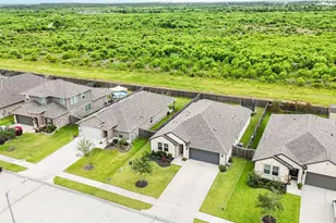 10520 Deussen Ln, Texas City, TX 77591 - Photo 26
