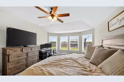10520 Deussen Lane, Texas City, TX 77591 - Photo 14