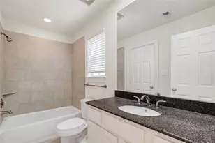 5972 Kansas Street St, Houston, TX 77007 - Photo 18