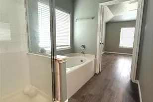 850 Saltcreek Bend Ln, La Marque, TX 77568 - Photo 14