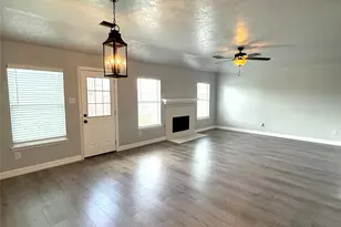 850 Saltcreek Bend Ln, La Marque, TX 77568 - Photo 8