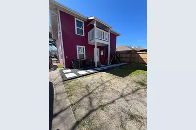 2316 Gentry Street #1, Houston, TX 77009 - Photo 12