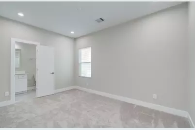 11 Wellford Street #F, Houston, TX 77022 - Photo 14