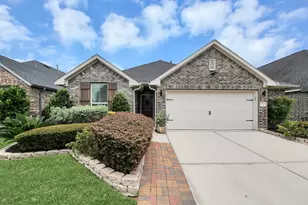 19734 Oakdale Lks Trl, Richmond, TX 77407 - Photo 1