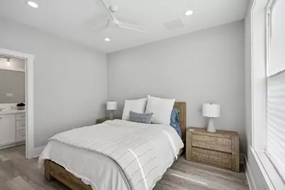 16700 Montego Way, Jamaica Beach, TX 77554 - Photo 18