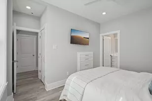 16700 Montego Way, Jamaica Beach, TX 77554 - Photo 20