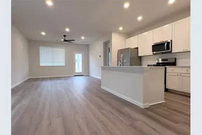 2328 Pipefish Drive, Conroe, TX 77384 - Photo 2
