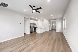 2328 Pipefish Dr, Conroe, TX 77384 - Photo 12