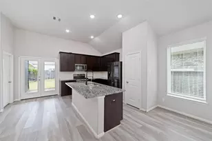 11710 Rosehall Reach Ln, Tomball, TX 77377 - Photo 14