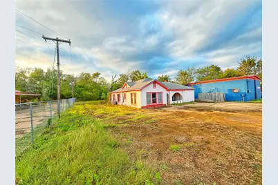 805 South 4th Street, Crockett, TX 75835 - Photo 8