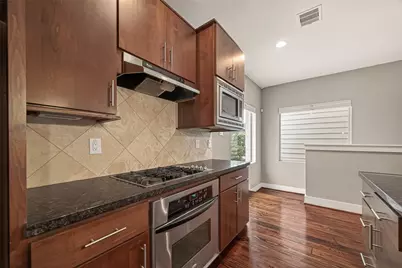 1510 Crockett Street #B, Houston, TX 77007 - Photo 12