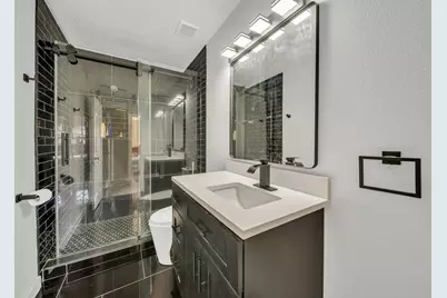 101 Lincoln Cedar Drive, Baytown, TX 77523 - Photo 1