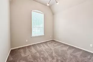 1123 Great Grey Owl Ct, Conroe, TX 77385 - Photo 34