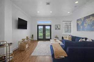125 E 2nd St, Houston, TX 77007 - Photo 8