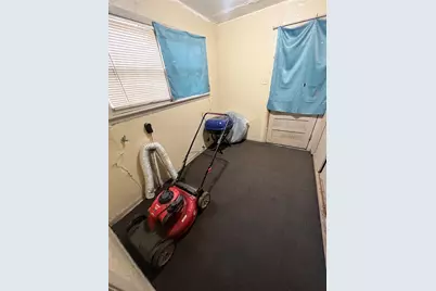 102 S Victoria Street, Victoria, TX 77901 - Photo 8