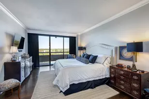 1111 Bering Dr, Houston, TX 77057 - Photo 16