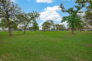 7927 Brays St, Houston, TX 77012 - Photo 30