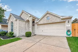 15943 Pleasant Green Cir, Tomball, TX 77377 - Photo 1