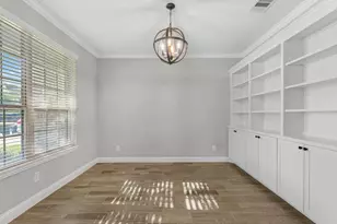2329 Ashley Falls Ln, League City, TX 77573 - Photo 10