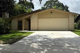 2843 Quiet Bend Dr, Missouri City, TX 77489 - Photo 2